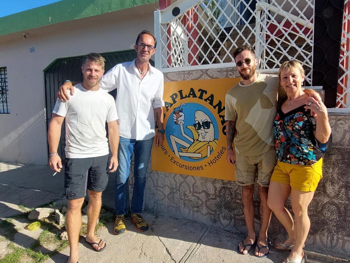 El Aplatanao Hotel Педерналес Екстериор снимка